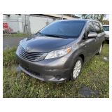 2017 Toyota Sienna Le 7-pass