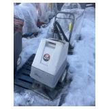 Advance Aqua Clean Floor Shampooer