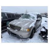 2000 Lincoln Navigator Base