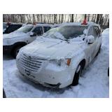 2010 Chrysler Town and Count Touring