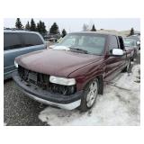 2000 Chevrolet Silverado 1500 LS