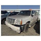 2003 Cadillac Escalade ESV Base