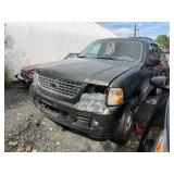 2004 Ford Explorer Xlt