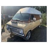 1977 Dodge B200