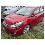 2013 Hyundai ACCENT GLS