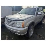 2004 Cadillac Escalade Base