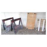 2 HEAVY DUTY MOVING DOLLIES & 2 FOLDING SAW HORSES