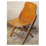 ANTIQUE WOODEN FOLDING CHAIR