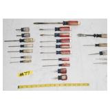 GROUP OF MISC. CRAFTSMAN SCREWDRIVERS