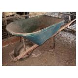 TRUE TEMPER WHEELBARROW