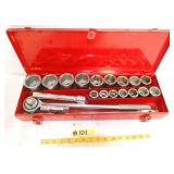 HEAVY DUTY 3/4' DRIVE SOCKET SET