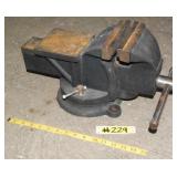 HEAVY DUTY 6' VISE