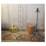 GROUP OF MISC. OUTDOOR DECOR