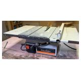 BLACK & DECKER 8' TABLE SAW