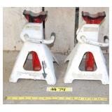 PAIR OF 3 TON CAPACITY JACK STANDS