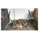 METAL LOG HOLDER