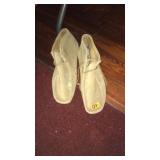 CLARKS SIZE 12 MENS MOCASSINS
