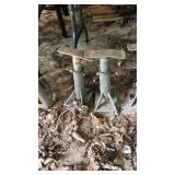 JACK STANDS