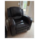LEATHER ROCKING CHAIR/RECLINER