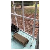 MOBILE CLOTHES RACK