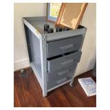 ROLLING 4 DRAWER METAL CABINET, 3FT TALL X2FTX1.2T