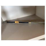 SHOE HORN