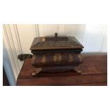 DECORATIVE SMALL WOOD JEWELRY BOX WITH LID