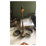ANTQ. BRASS BALANCE SCALE
