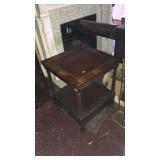 WOOD SIDE TABLE