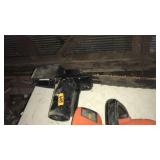 ELECTRIC CHAINSAW