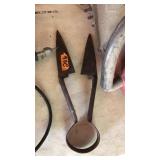 ANTIQUE HAND SHEARS