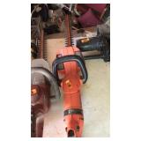 BLACK & DECKER TRIMMER ELECTRIC