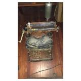 ANTQ. TYPE WRITER