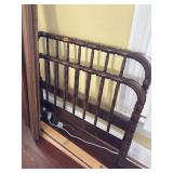 TWIN SIZE WOOD SPINDLE BED WITH FRAME