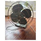 METAL GE TABLE FAN