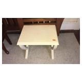 WOOD PAINTED FOOT STOOL,19X16