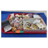 TRAY OF ASST COSTUME JEWELRY