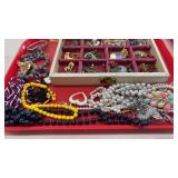 TRAY OF ASST COSTUME JEWELRY