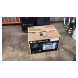 LG ROOM AIR CONDITIONER IN BOX