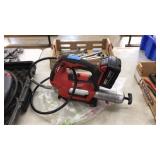 MILWAUKEE BATTERY GREASE GUN