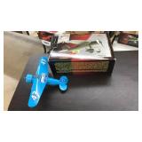 1992 FAN APP. TOUR: RICHARD PETTY VEGA MODEL PLANE