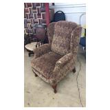ASHLEY FURNITURE SIGNATURE DESIGN WING BACK CHAIR