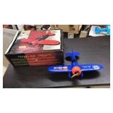 TRIBUTE TO THE KING: HOOTERS 500 MODEL R PLANE