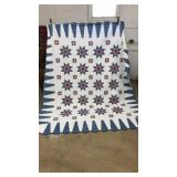 SCALLOPED EDGE STAR QUILT