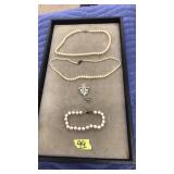 ASST PEARL NECKLACES & BRACELET