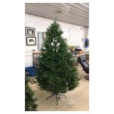 6.5ft PRELIT CHRISTMAS TREE