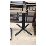 METAL TABLE BASE