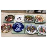 8 AVON HOLIDAY PLATES