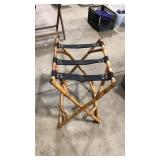 BAMBOO STYLE LUGGAGE RACK