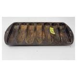 VNTG. CORN BREAD CAST IRON PAN